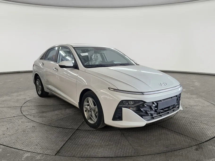 2026 Hyundai Accent Comfort 