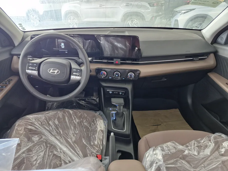 2026 Hyundai Accent Comfort 