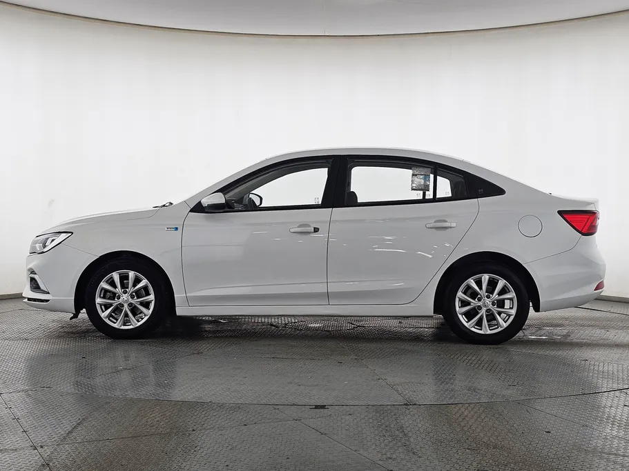 2023 MG 5 STD 