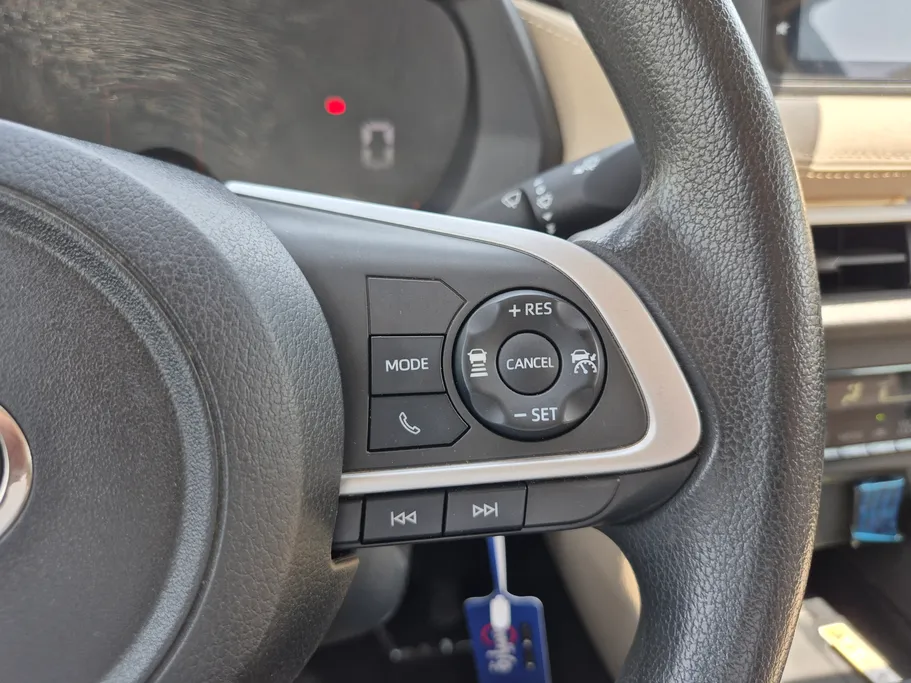 2024 Toyota Yaris  Y Plus 
