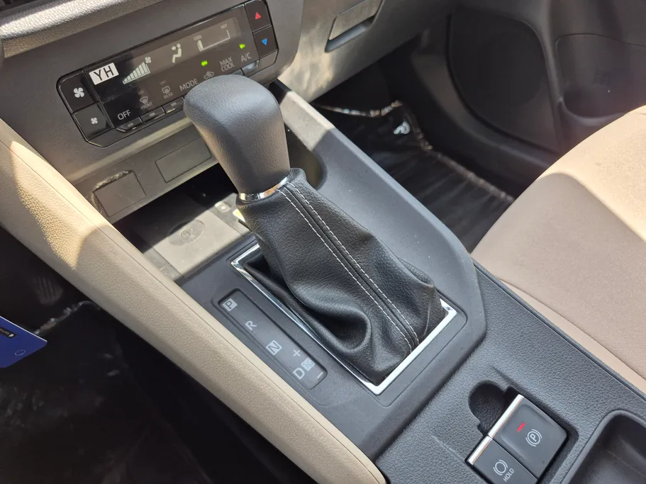 2024 Toyota Yaris  Y Plus 