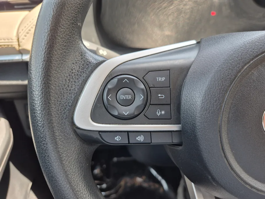2024 Toyota Yaris  Y Plus 