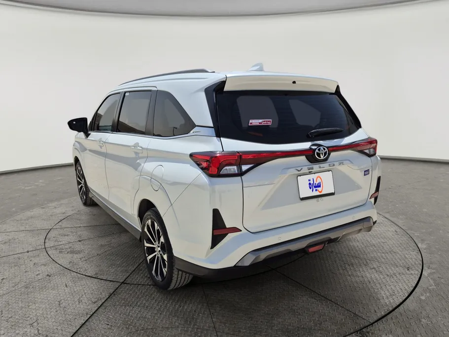 2024 Toyota Veloz GLX 