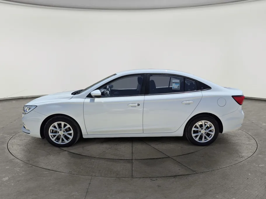 2023 MG 5 STD 