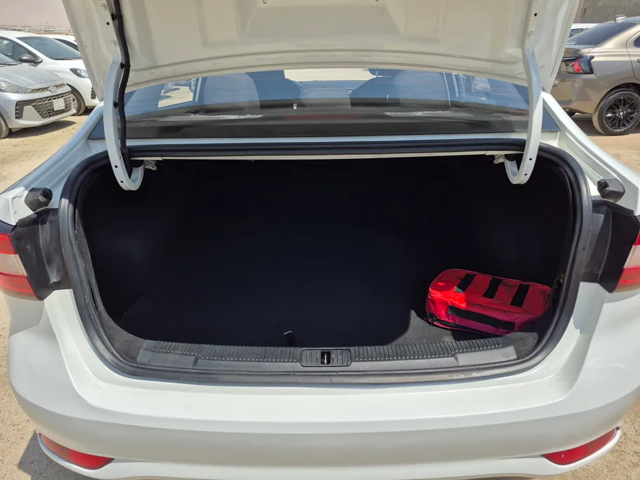 2023 MG 5 STD 