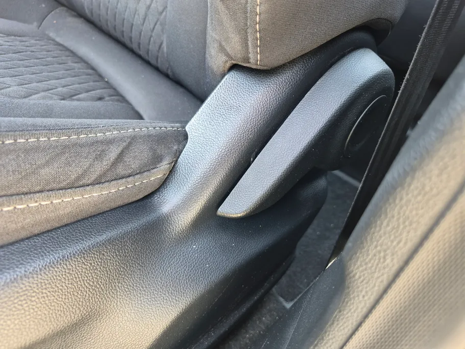 2023 MG 5 STD 
