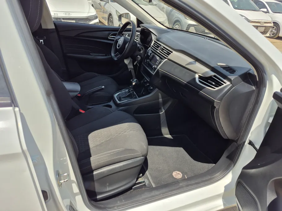 2023 MG 5 STD 