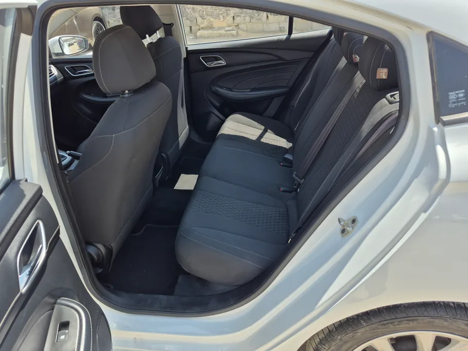 2023 MG 5 STD 