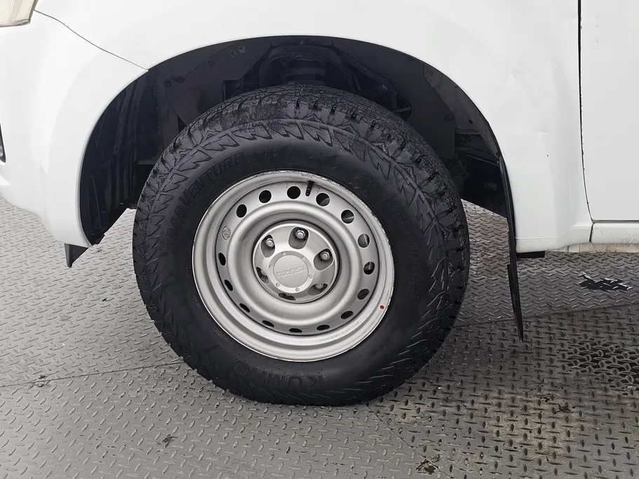 ايسوزو دي ماكس Double Cab 2023 