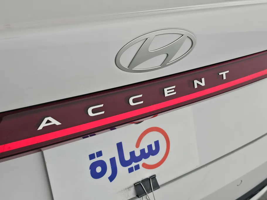 2025 هيونداي Accent فلييت 