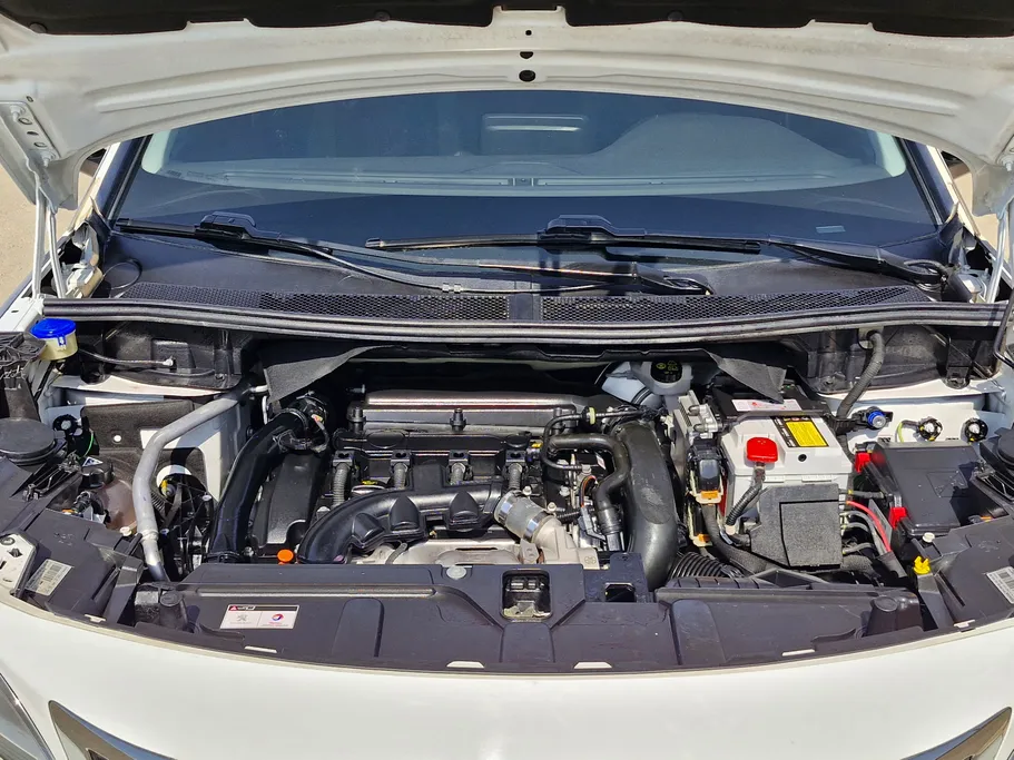 بيجو 3008 Active 2020 