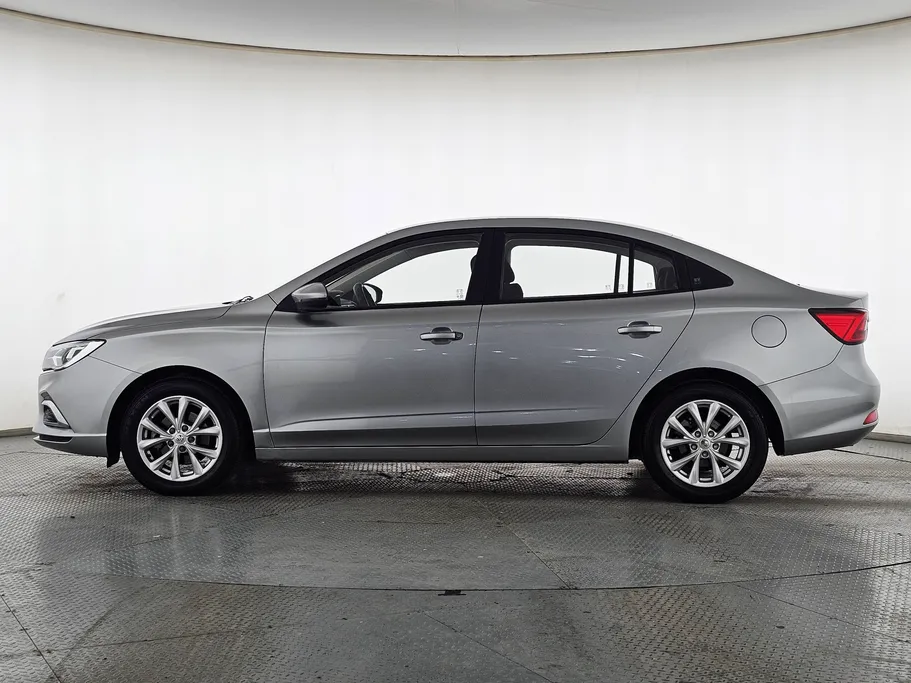 2023 MG 5 STD 