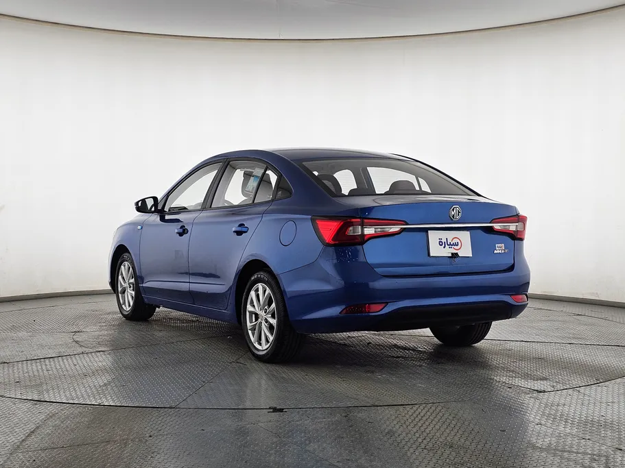 2022 MG 5 STD 