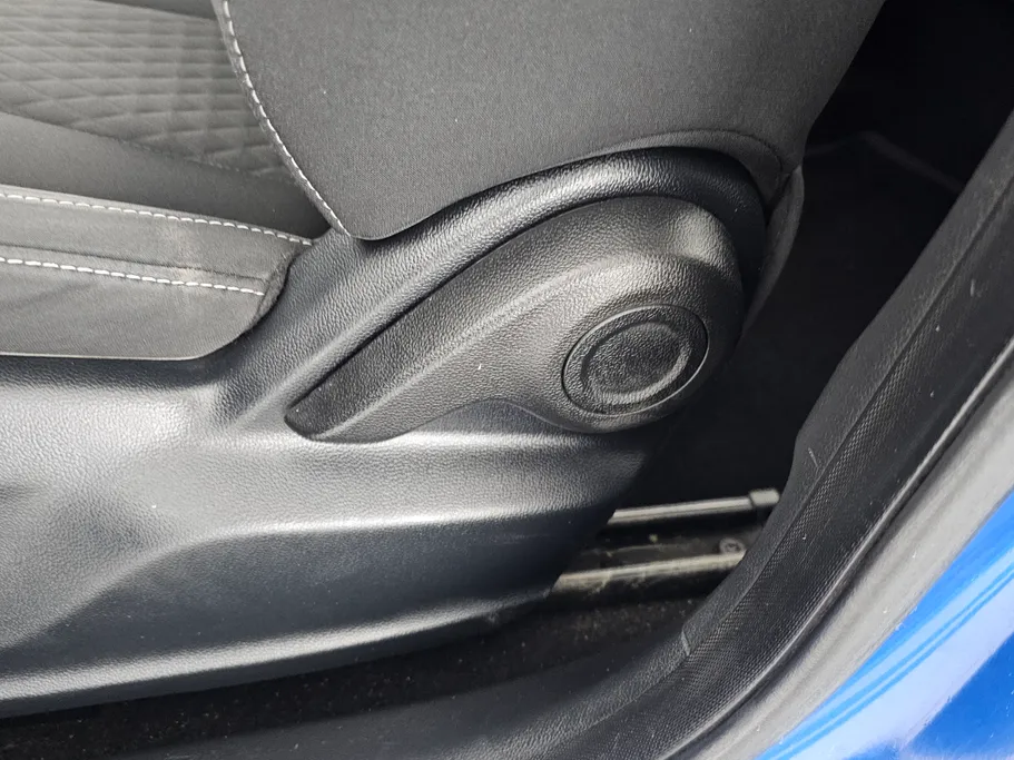 2022 MG 5 STD 