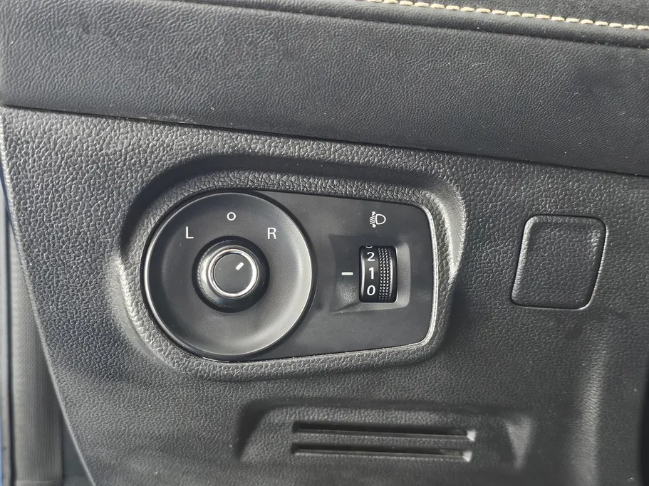 2022 MG 5 STD 