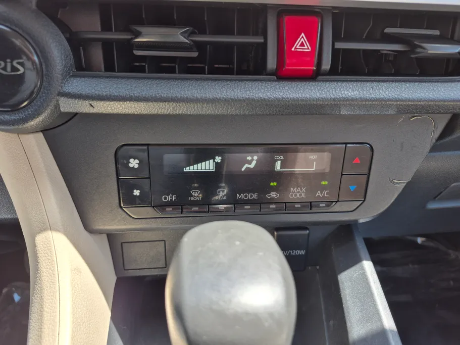 2023 Toyota Yaris  Y 