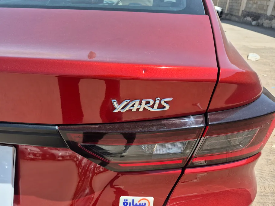 2023 Toyota Yaris  Y 