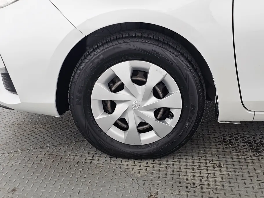 2021 تويوتا Yaris  Y 