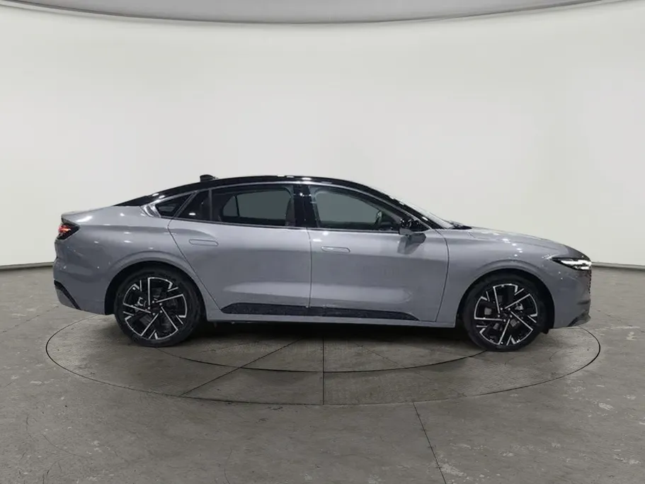 2026 Ford Taurus Titanium New Shape 