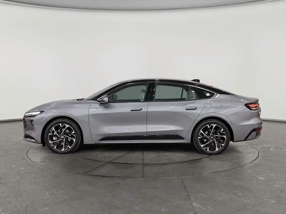 2026 Ford Taurus Titanium New Shape 