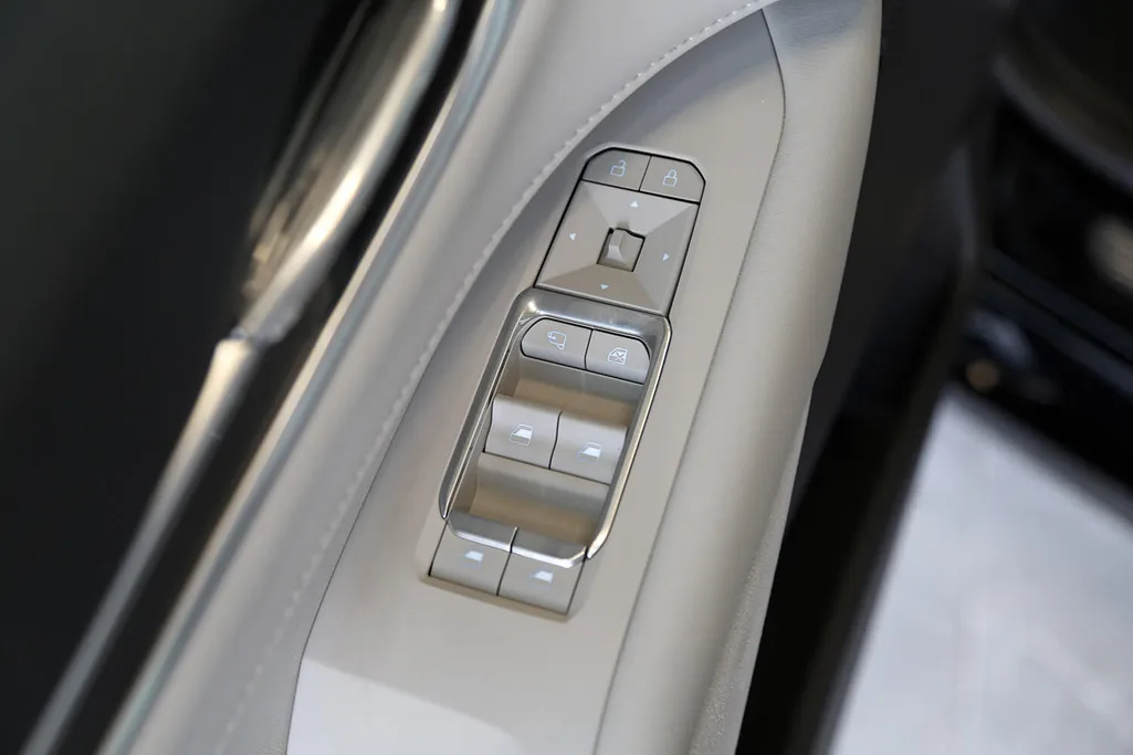 2026 Ford Taurus Titanium New Shape 