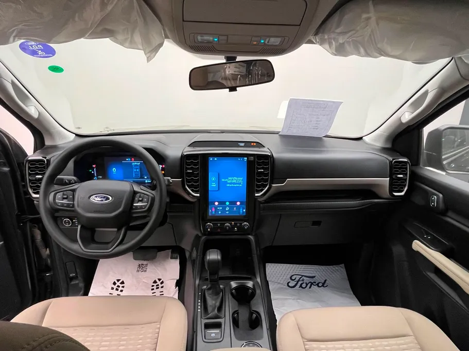 2025 Ford Everest XLS 