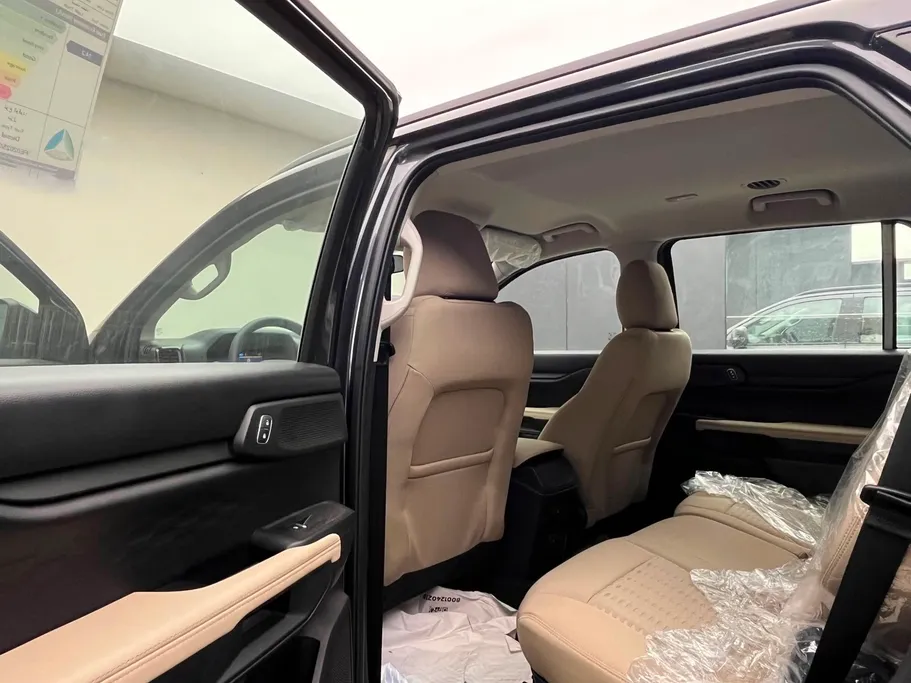 2025 Ford Everest XLS 