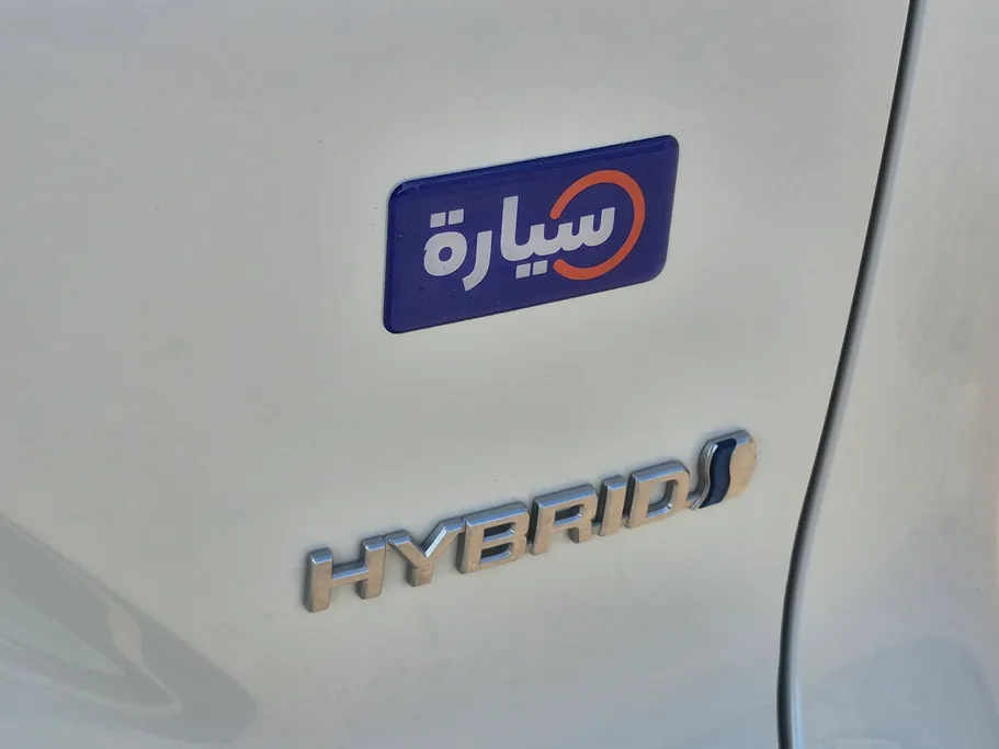 2024 Toyota Corolla Cross LE HEV 