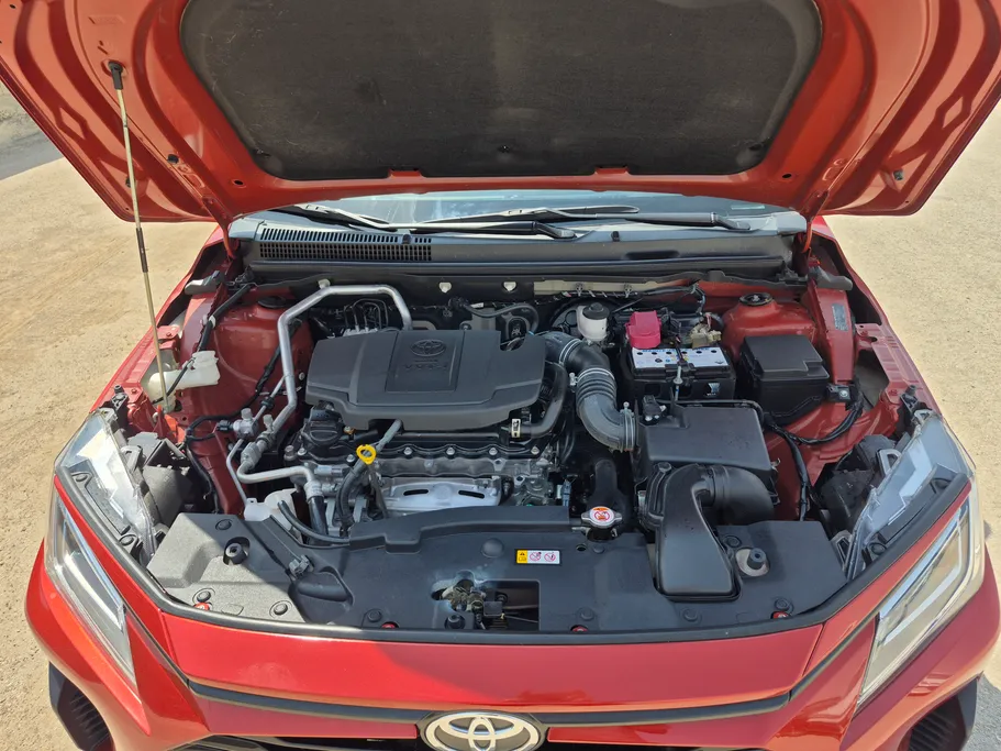 2024 Toyota Yaris  Y 