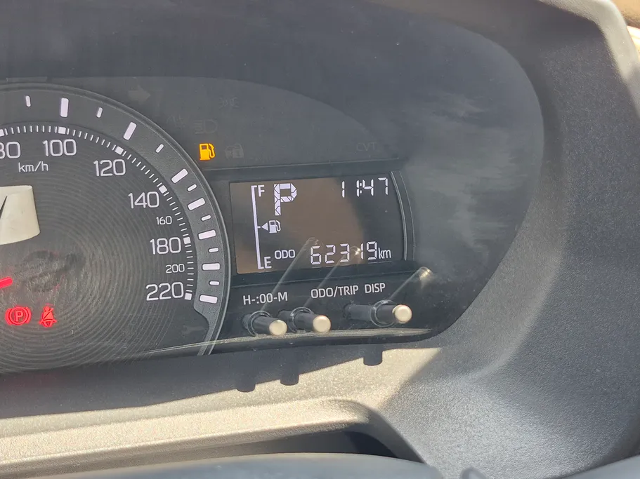2024 Toyota Yaris  Y 