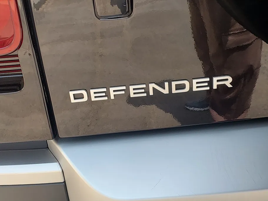 2024 Land Rover Defender P300 S 