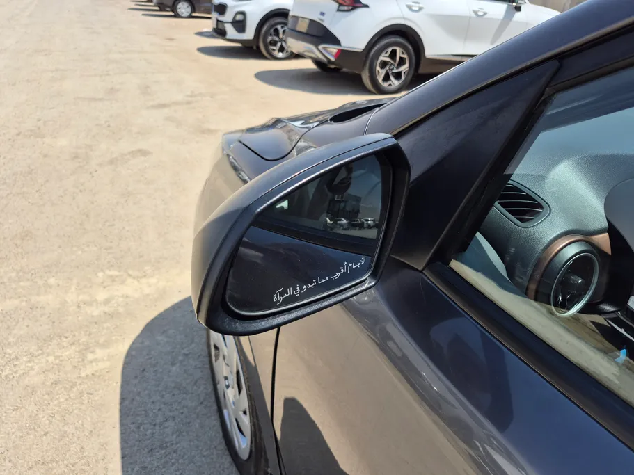 هيونداي Grand i10 فلييت 2024 