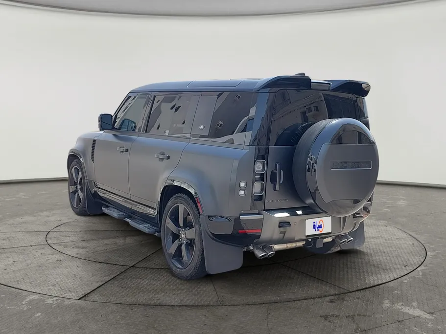 2024 Land Rover Defender P525 