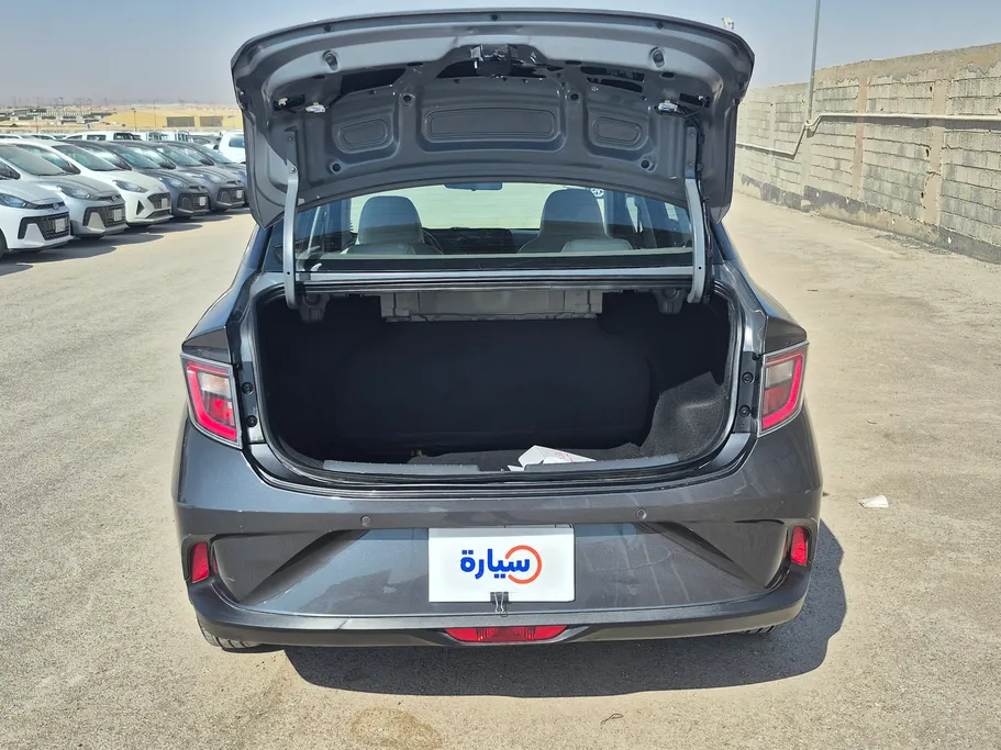 2024 هيونداي Grand i10 فلييت 
