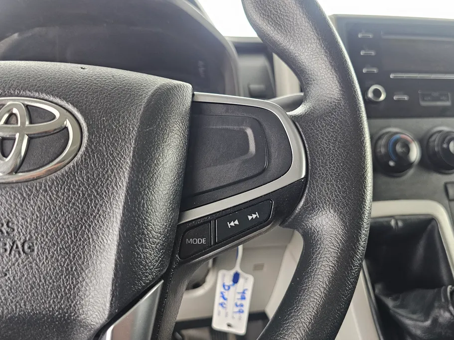 2023 Toyota Haice فان بضاعه 