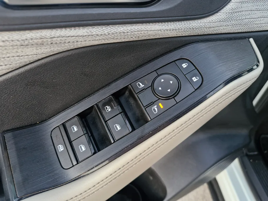 2023 Nissan Xtrail SV 