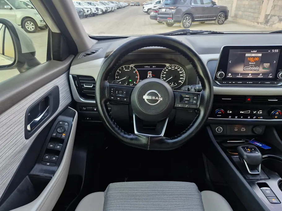 2023 Nissan Xtrail SV 