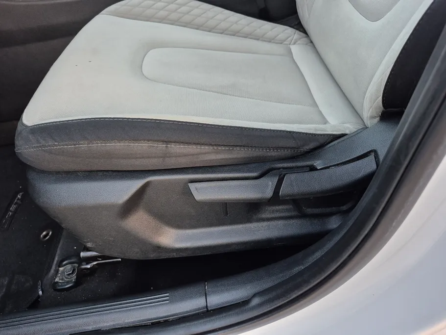 2024 Hyundai Creta Smart 