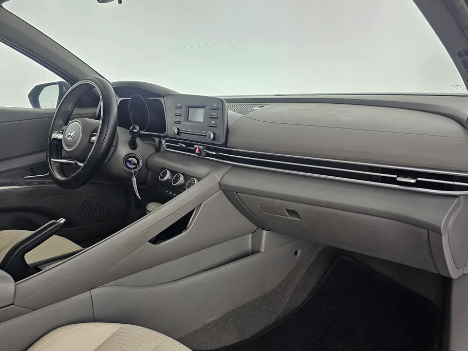 2022 Hyundai Elantra Fleet 