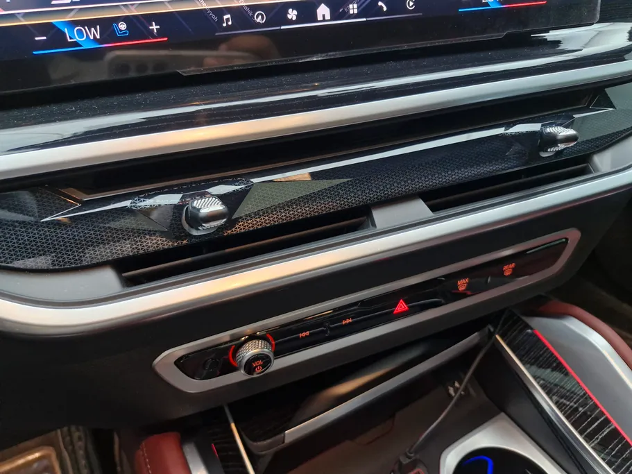 بي ام دبليو الفئة اكس 6 xDrive 40i 2025 