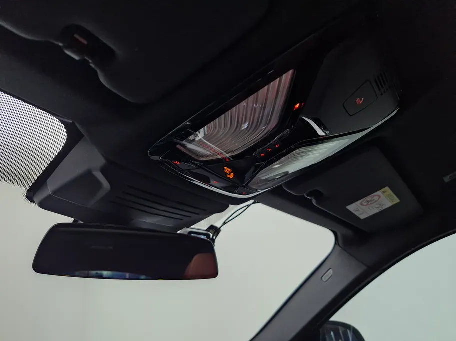 بي ام دبليو الفئة اكس 6 xDrive 40i 2025 