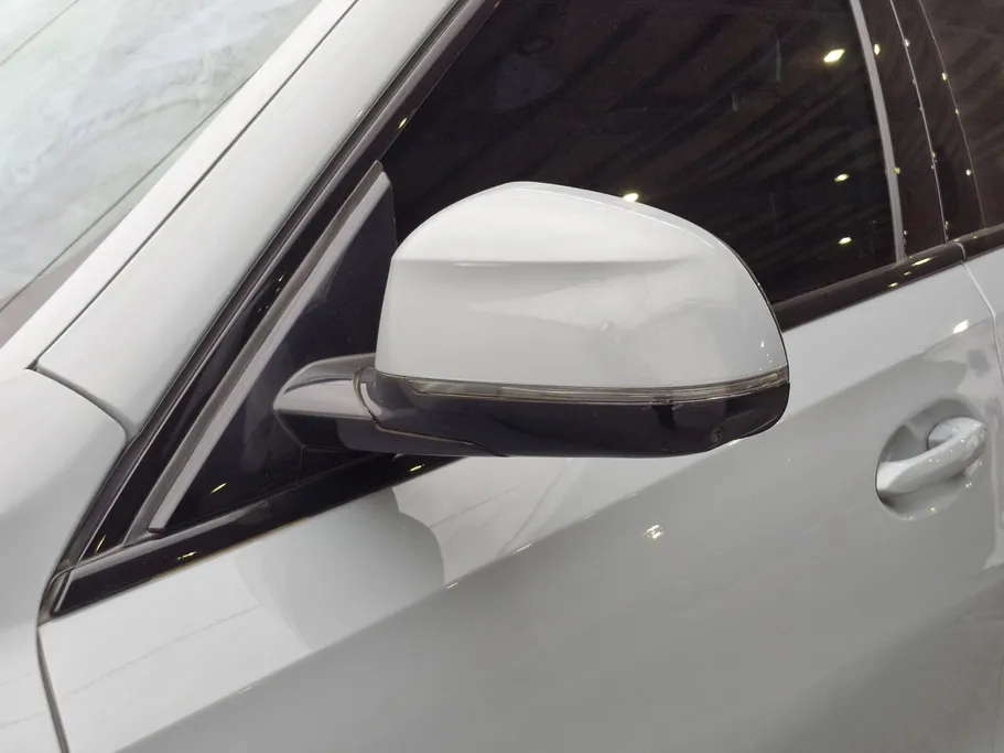 بي ام دبليو الفئة اكس 6 xDrive 40i 2025 