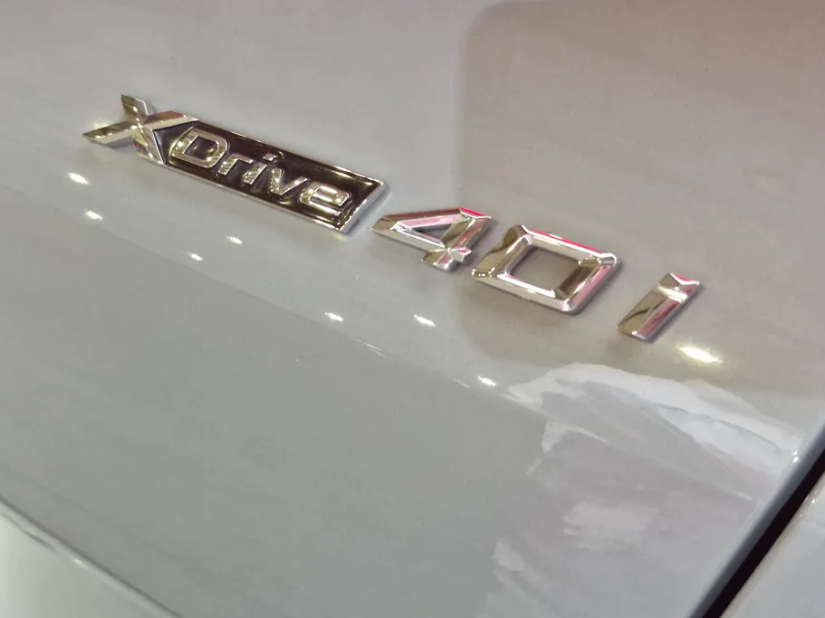 بي ام دبليو الفئة اكس 6 xDrive 40i 2025 