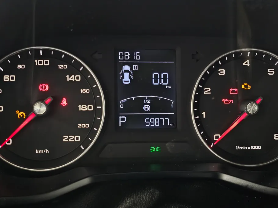 2022 MG 5 STD 