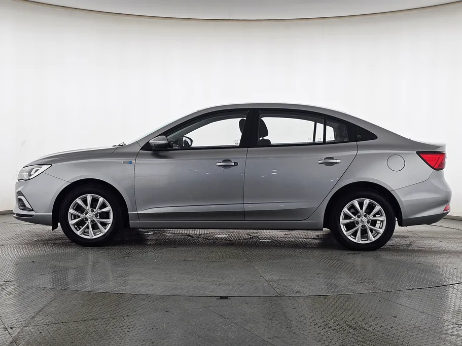 2023 MG 5 STD 