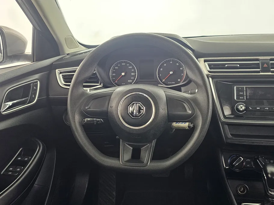 2023 MG 5 STD 