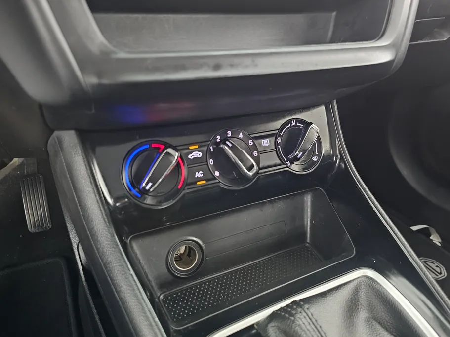 2023 MG 5 STD 