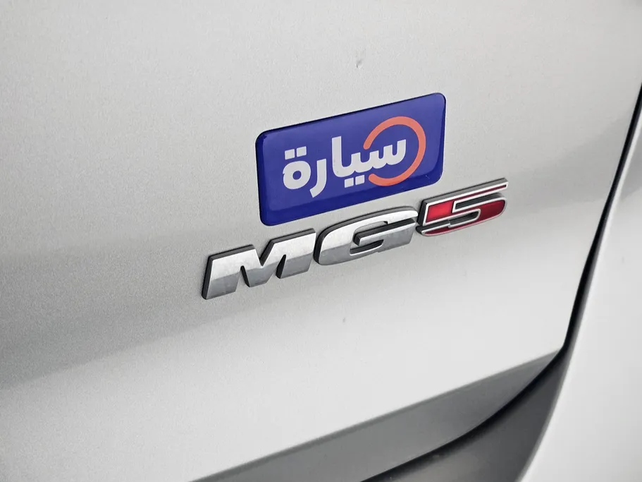 2023 MG 5 STD 