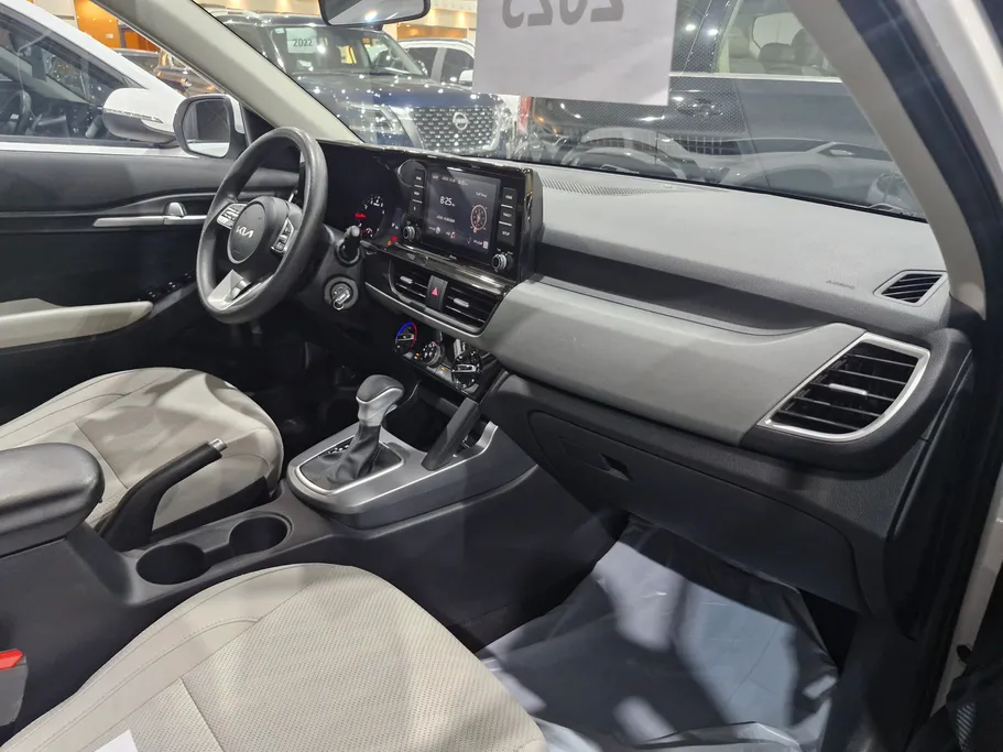 2023 Kia Seltos LX 