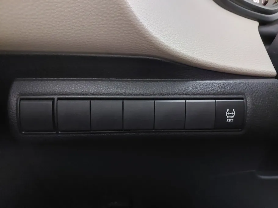 2024 Toyota Corolla XLI 